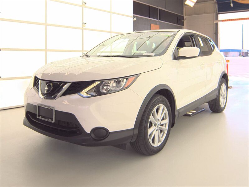 2019 Nissan Rogue Sport S - Photo 1 - Carmichaels, PA 15320