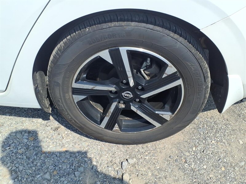 2024 Nissan Sentra SV - Photo 6 - Carmichaels, PA 15320