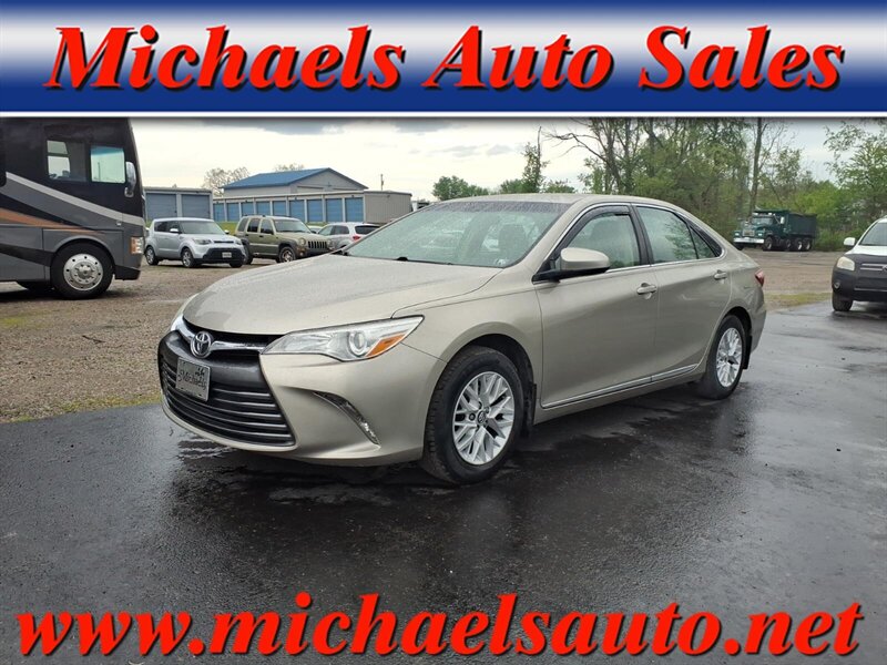 2017 Toyota Camry LE  