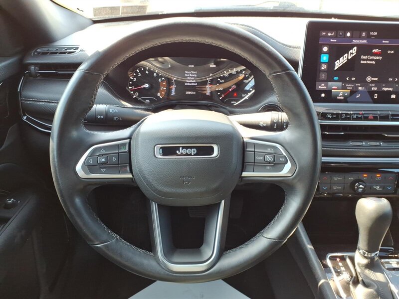 2022 Jeep Compass Altitude - Photo 14 - Carmichaels, PA 15320