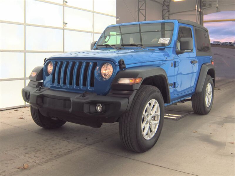 2023 Jeep Wrangler 2-Door Sport S's photo