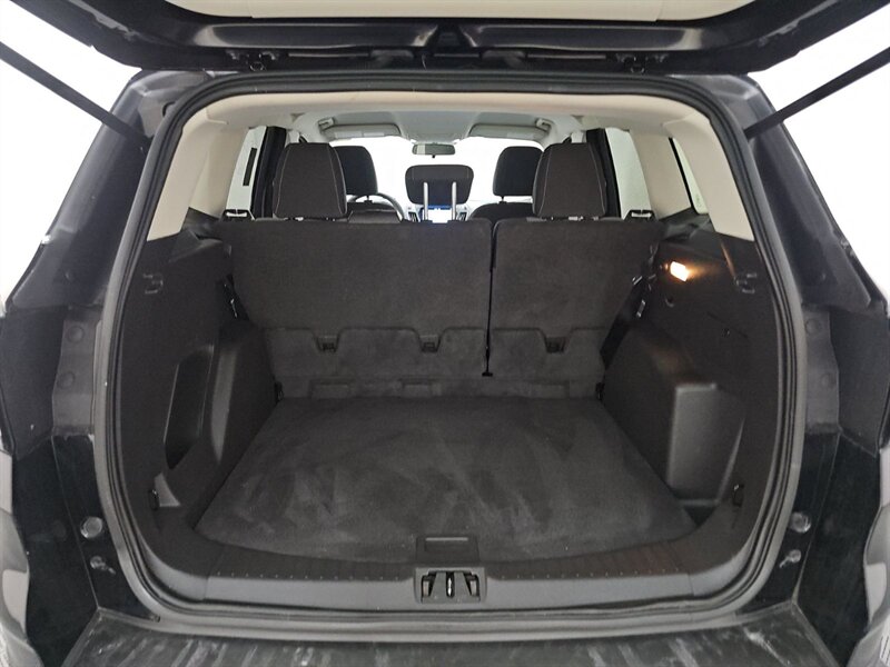 2017 Ford Escape SE - Photo 6 - Carmichaels, PA 15320