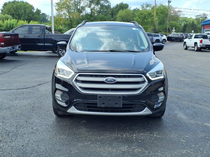 2017 Ford Escape SE - Photo 3 - Carmichaels, PA 15320
