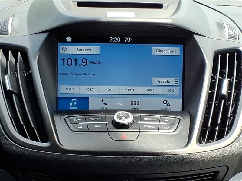 2017 Ford Escape SE - Photo 12 - Carmichaels, PA 15320