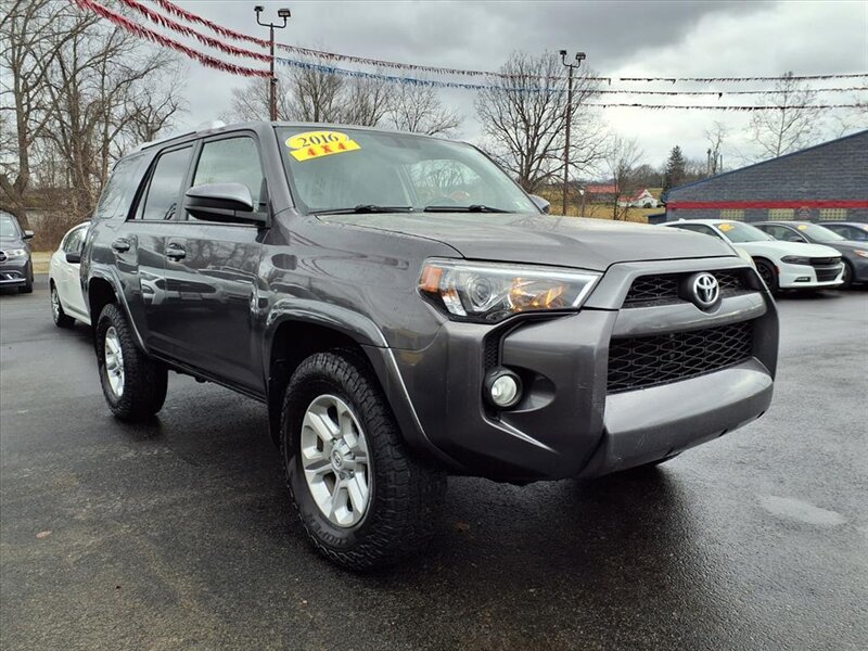 2016 Toyota 4Runner SR5  