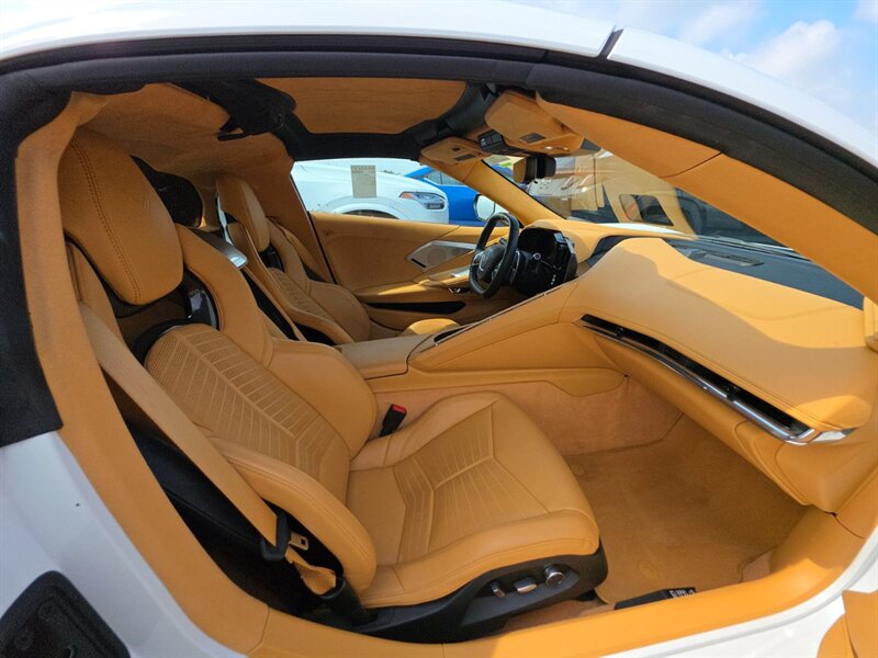 2020 Chevrolet Corvette Stingray - Photo 10 - Carmichaels, PA 15320