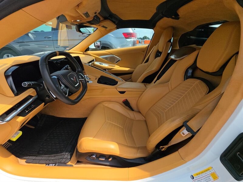 2020 Chevrolet Corvette Stingray - Photo 11 - Carmichaels, PA 15320