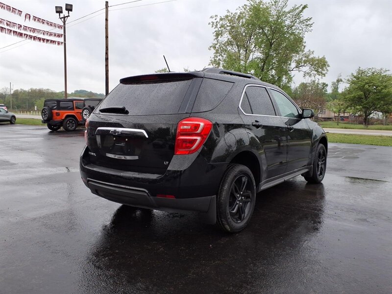 2017 Chevrolet Equinox LT - Photo 4 - Carmichaels, PA 15320