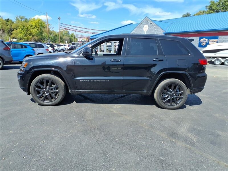 2022 Jeep Grand Cherokee WK Laredo X  