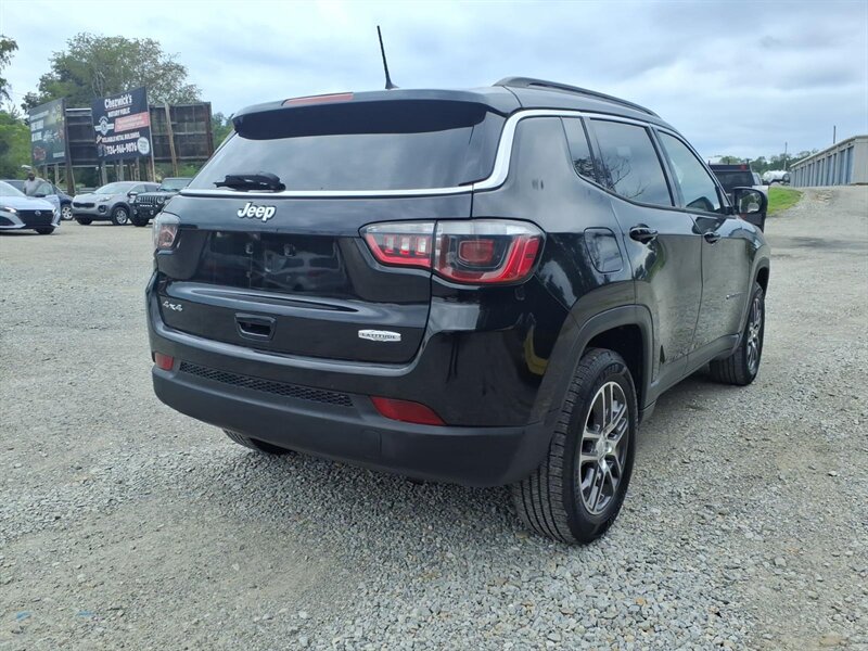 2018 Jeep Compass Latitude - Photo 5 - Carmichaels, PA 15320