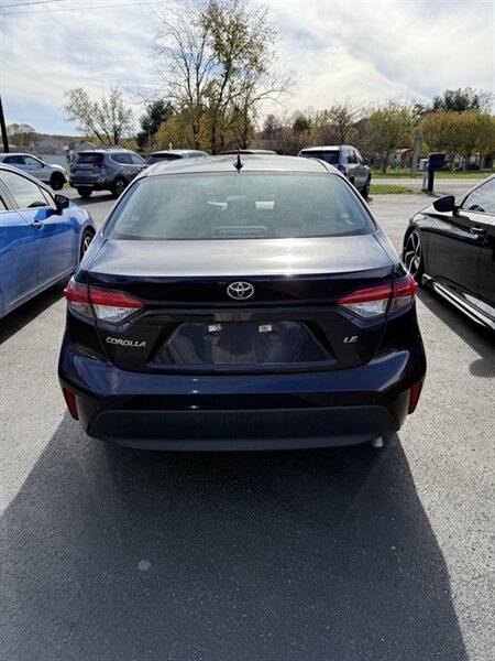 2023 Toyota Corolla LE   - Photo 4 - Carmichaels, PA 15320
