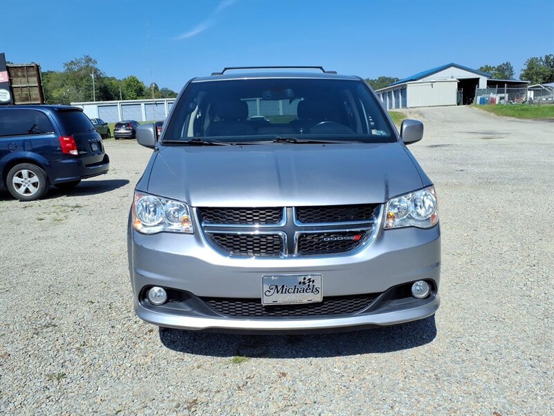 2019 Dodge Grand Caravan SXT - Photo 3 - Carmichaels, PA 15320
