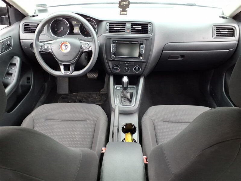 2015 Volkswagen Jetta S - Photo 9 - Carmichaels, PA 15320