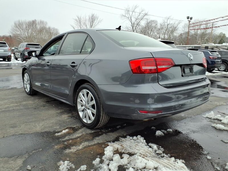 2015 Volkswagen Jetta S - Photo 5 - Carmichaels, PA 15320