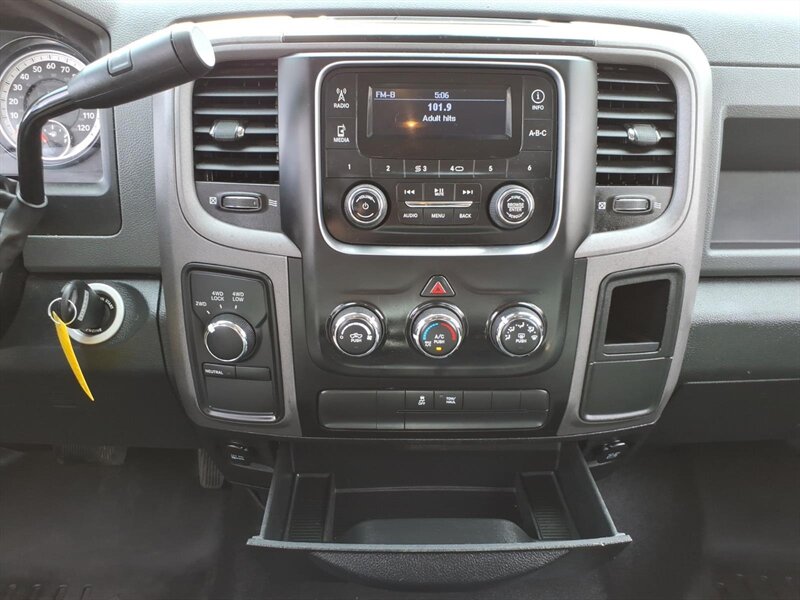 2015 RAM 1500 Express - Photo 10 - Carmichaels, PA 15320