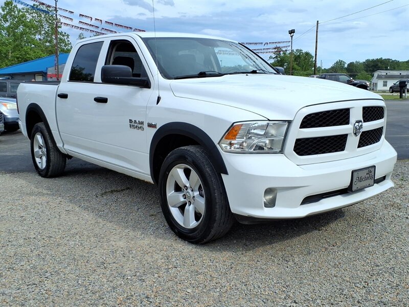 2015 RAM 1500 Express - Photo 2 - Carmichaels, PA 15320