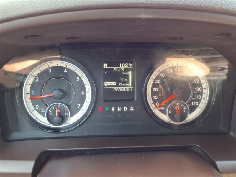 2018 RAM 1500 SLT - Photo 18 - Carmichaels, PA 15320