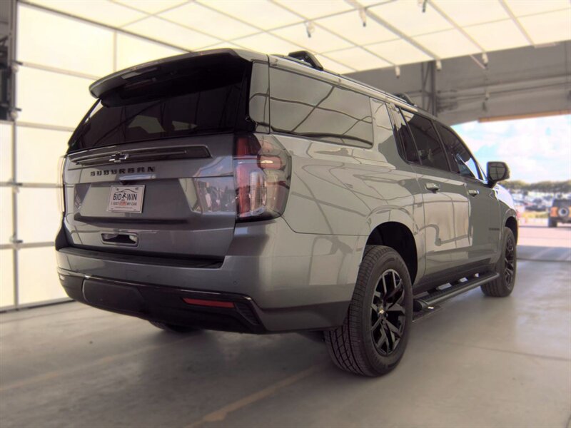 2022 Chevrolet Suburban Z71 - Photo 4 - Carmichaels, PA 15320