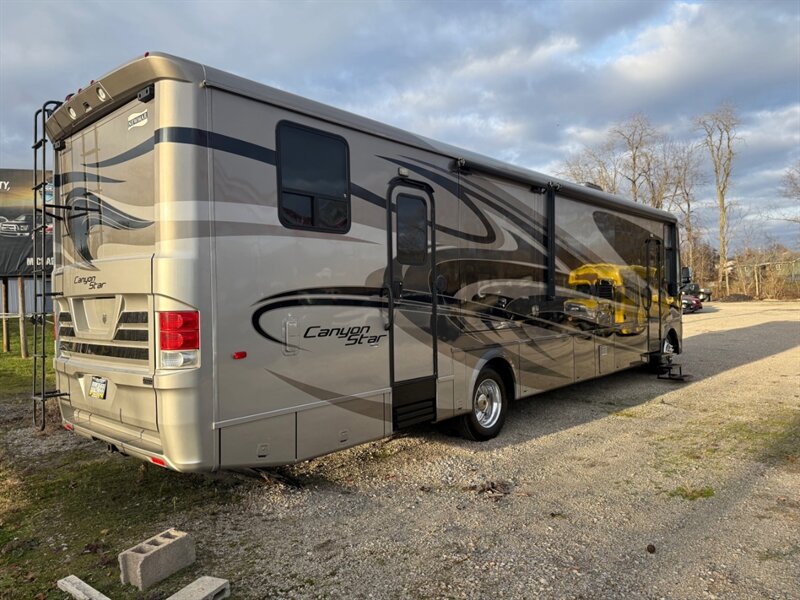 2014 NEWMAR CANYON STAR 3920 - Photo 11 - Carmichaels, PA 15320