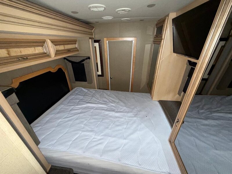 2014 NEWMAR CANYON STAR 3920 - Photo 2 - Carmichaels, PA 15320