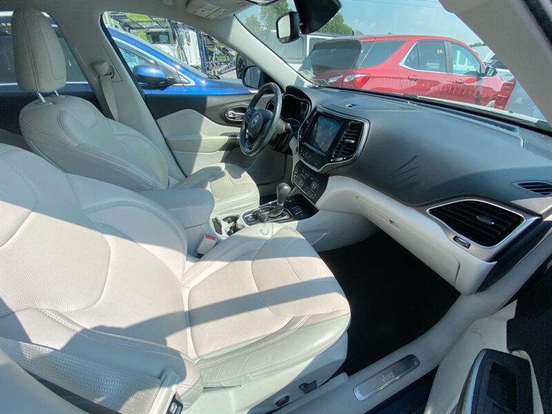 2020 Jeep Cherokee Limited - Photo 3 - Carmichaels, PA 15320