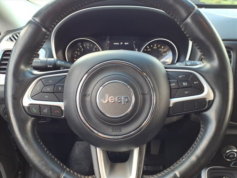 2018 Jeep Compass Latitude   - Photo 14 - Carmichaels, PA 15320