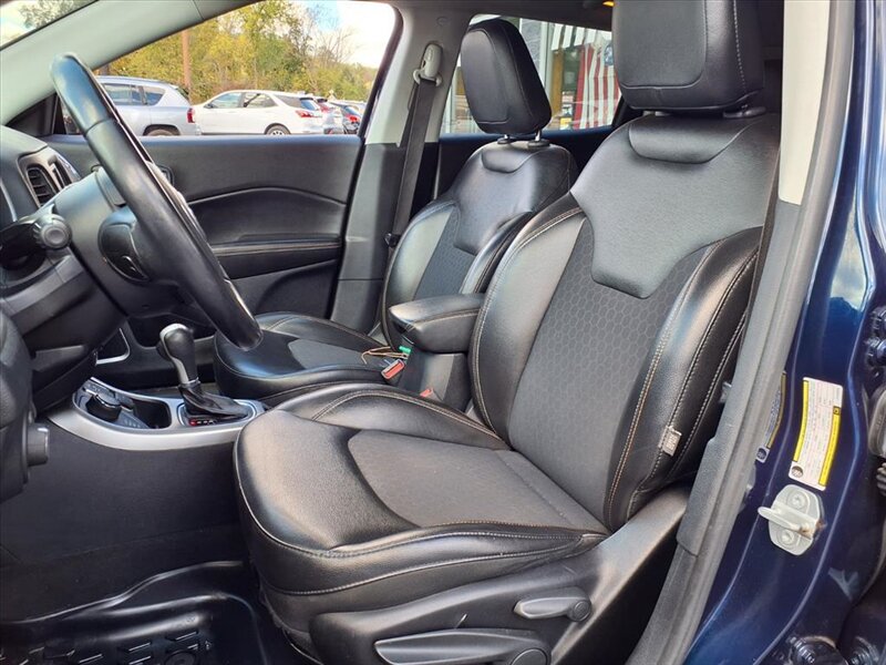 2018 Jeep Compass Latitude   - Photo 7 - Carmichaels, PA 15320