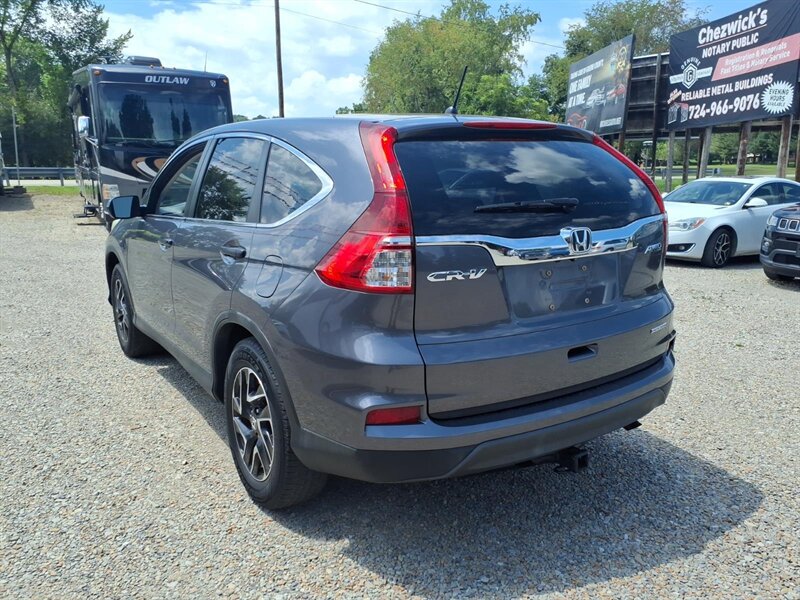 2016 Honda CR-V SE - Photo 6 - Carmichaels, PA 15320