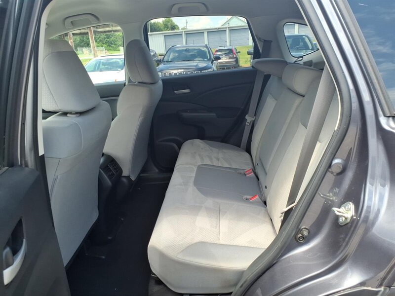 2016 Honda CR-V SE - Photo 10 - Carmichaels, PA 15320