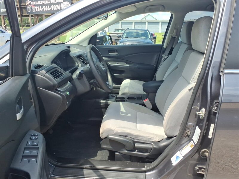2016 Honda CR-V SE - Photo 8 - Carmichaels, PA 15320
