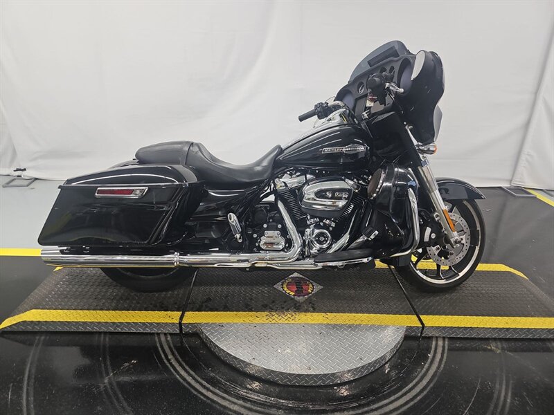 2023 HARLEY DAVIDSON TOURING FLHX - Photo 1 - Carmichaels, PA 15320
