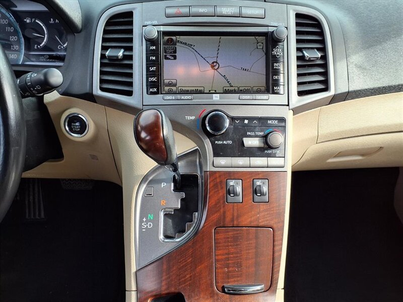 2009 Toyota Venza FWD V6 - Photo 10 - Carmichaels, PA 15320