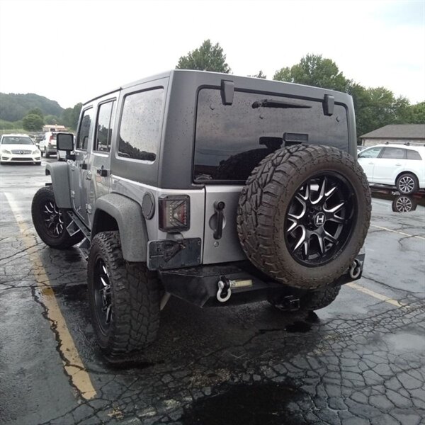 2016 Jeep Wrangler Sport - Photo 3 - Carmichaels, PA 15320