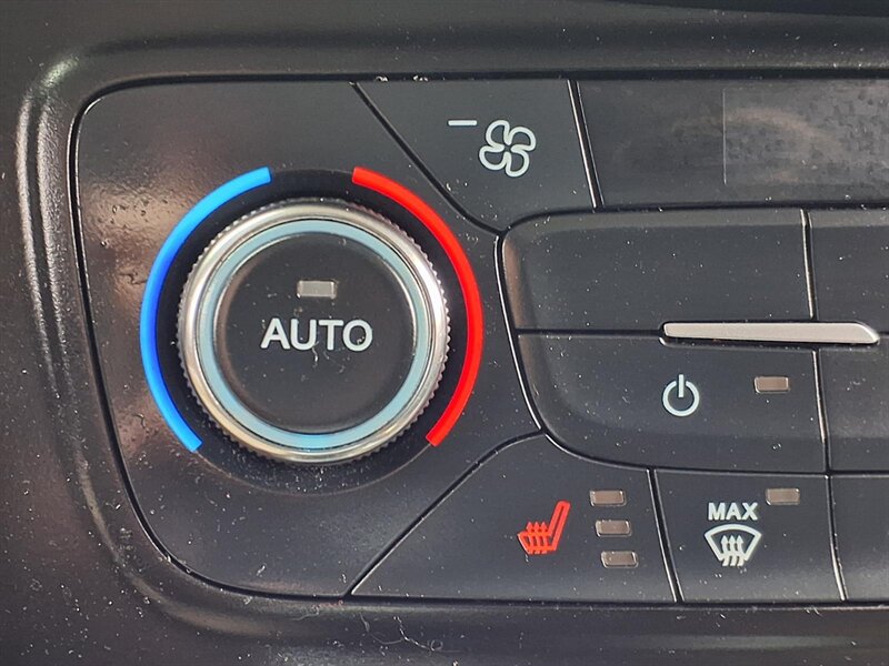 2017 Ford Escape Titanium - Photo 11 - Carmichaels, PA 15320