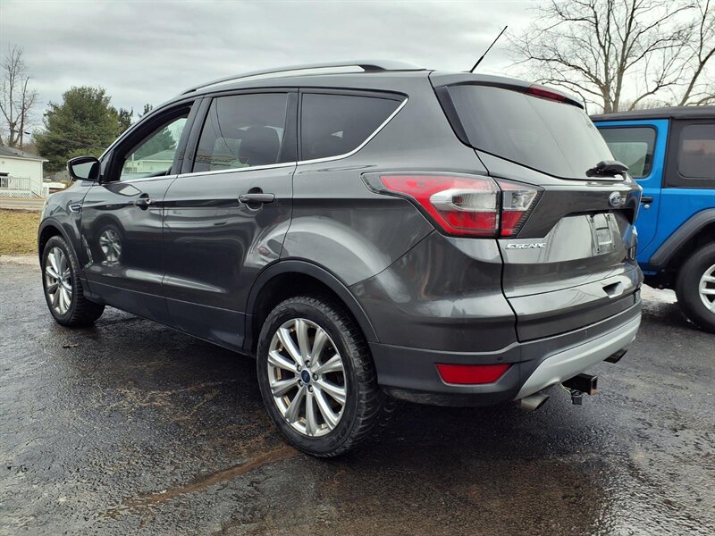 2017 Ford Escape Titanium - Photo 3 - Carmichaels, PA 15320