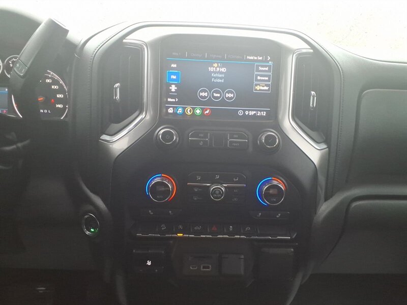 2020 Chevrolet Silverado 1500 LT - Photo 10 - Carmichaels, PA 15320