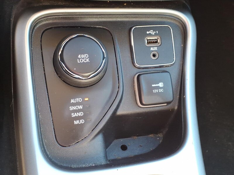 2020 Jeep Compass Latitude - Photo 14 - Carmichaels, PA 15320