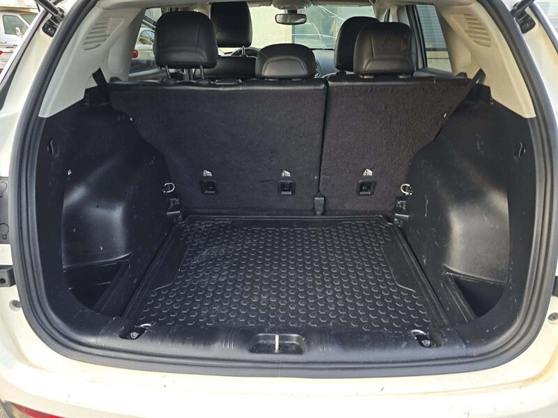 2020 Jeep Compass Latitude - Photo 7 - Carmichaels, PA 15320
