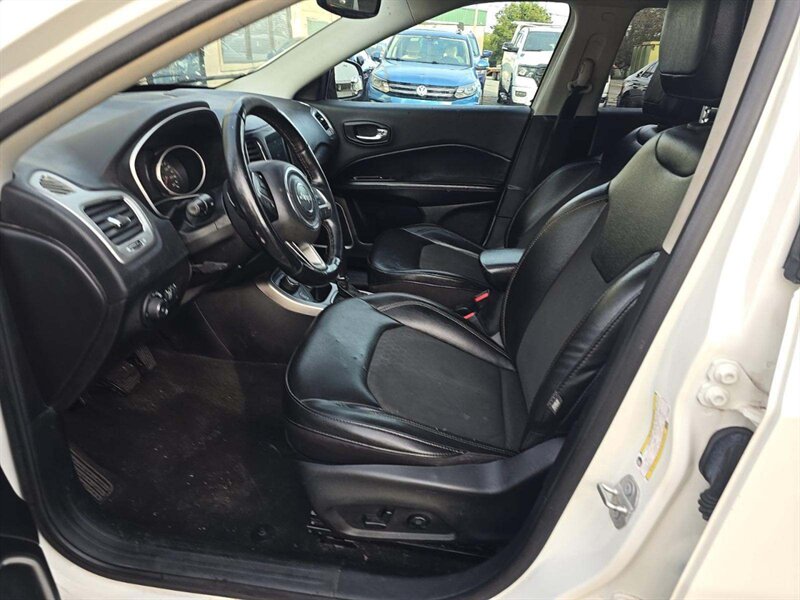 2020 Jeep Compass Latitude - Photo 6 - Carmichaels, PA 15320