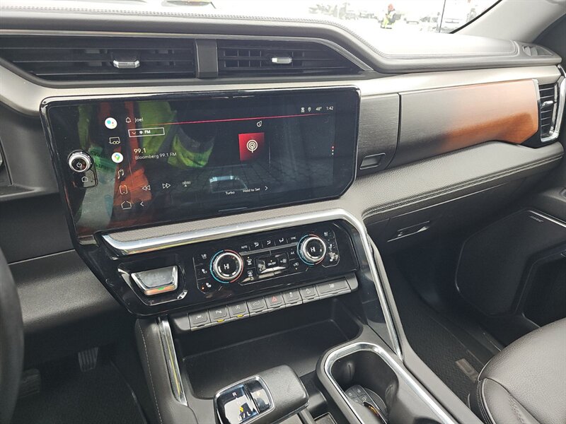 2022 GMC Sierra 1500 Denali - Photo 15 - Carmichaels, PA 15320