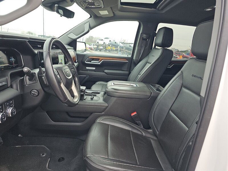 2022 GMC Sierra 1500 Denali - Photo 13 - Carmichaels, PA 15320