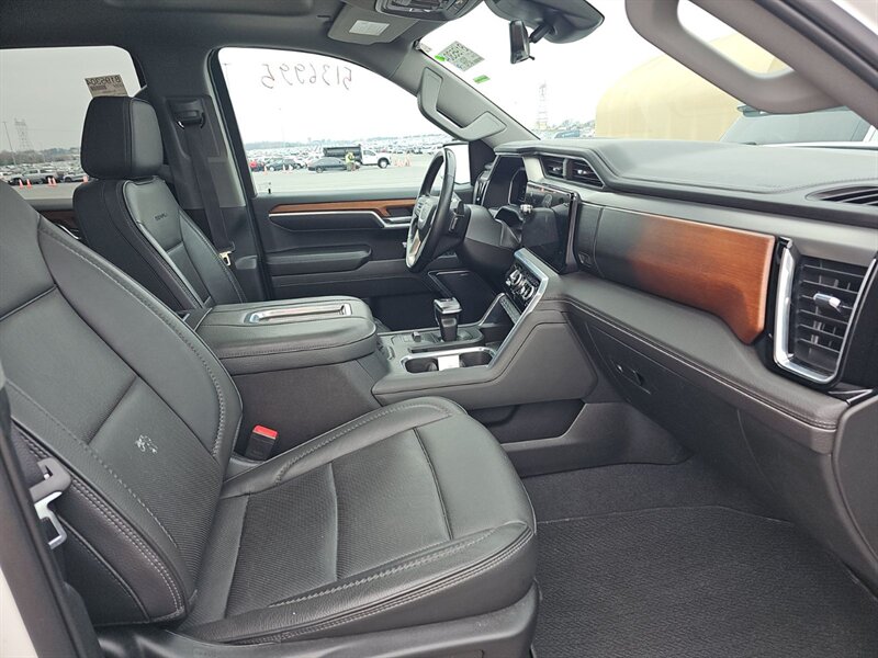 2022 GMC Sierra 1500 Denali - Photo 10 - Carmichaels, PA 15320