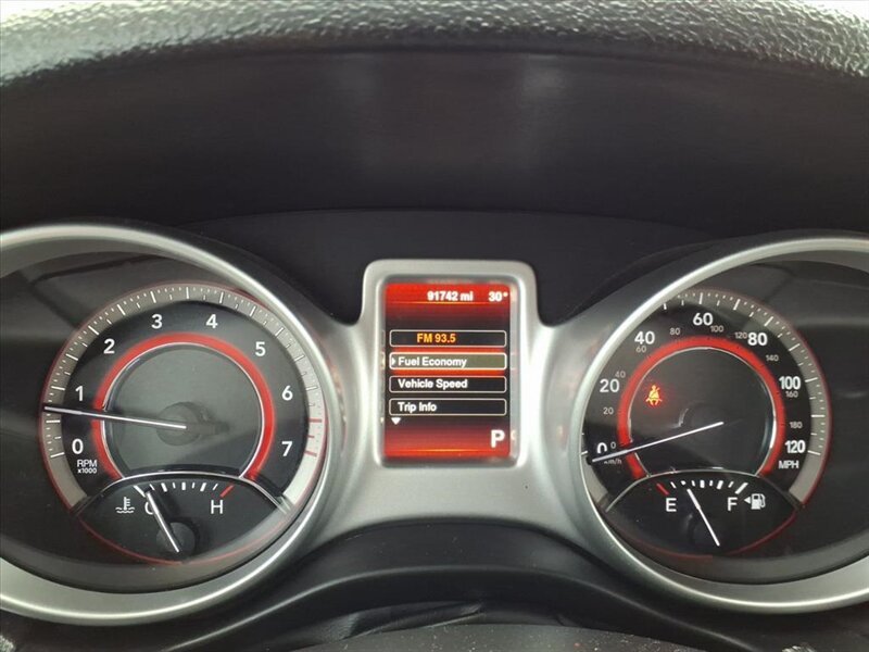 2015 Dodge Journey SXT - Photo 15 - Carmichaels, PA 15320