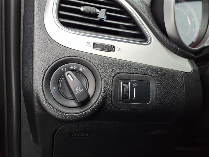 2015 Dodge Journey SXT - Photo 14 - Carmichaels, PA 15320