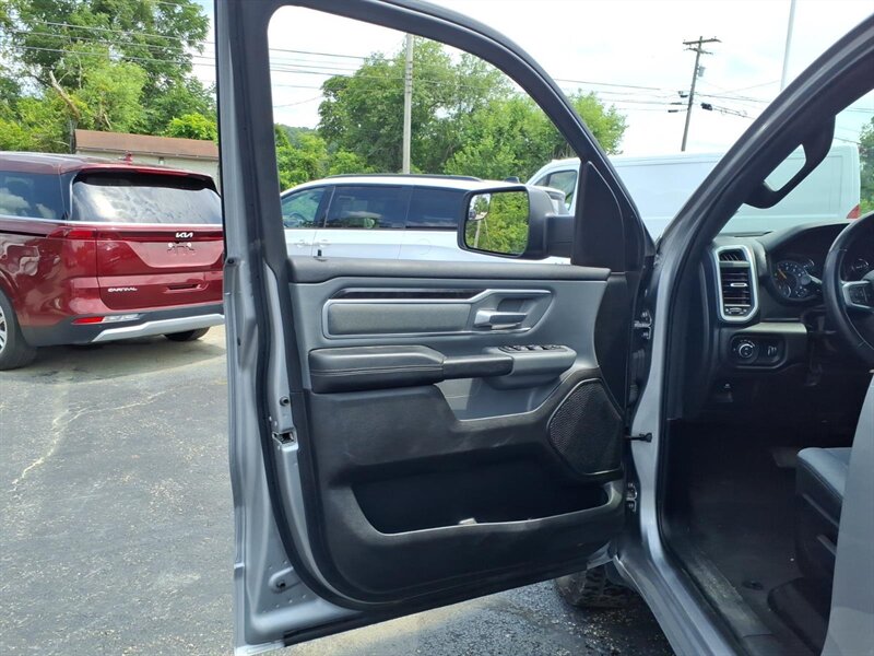 2022 RAM 1500 Big Horn - Photo 7 - Carmichaels, PA 15320