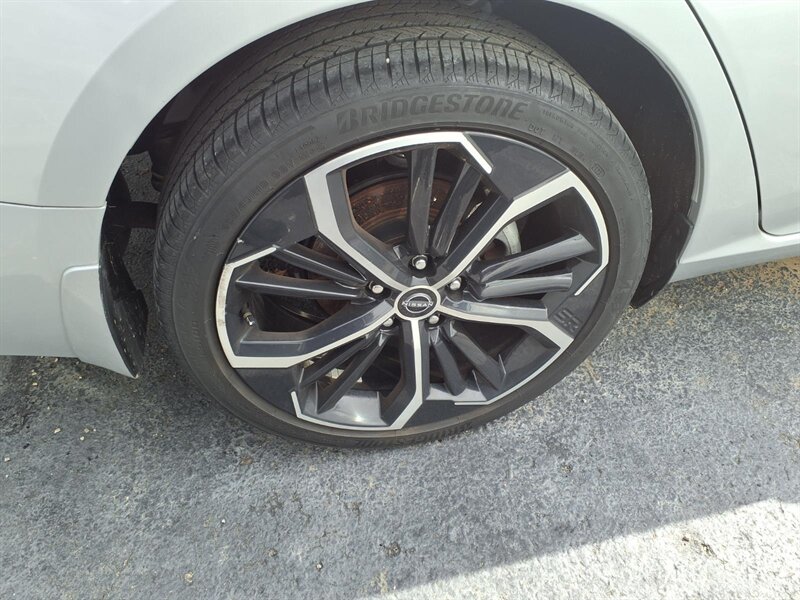 2023 Nissan Altima 2.5 SR - Photo 7 - Carmichaels, PA 15320