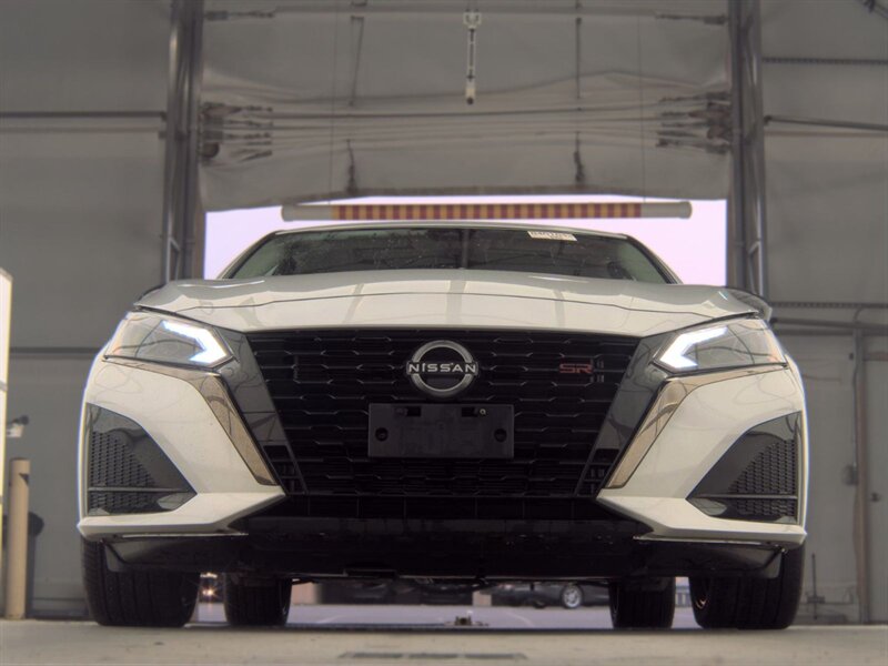2023 Nissan Altima 2.5 SR - Photo 6 - Carmichaels, PA 15320