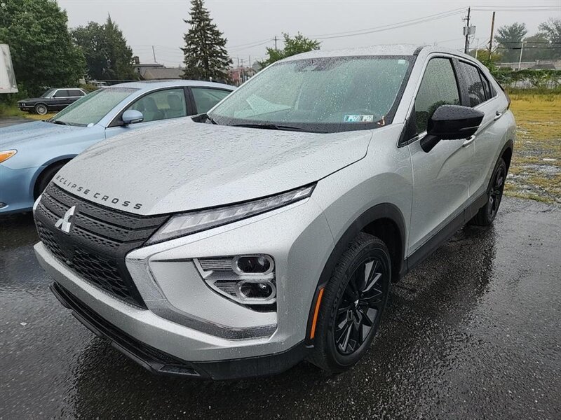 2023 Mitsubishi Eclipse Cross LE - Photo 1 - Carmichaels, PA 15320