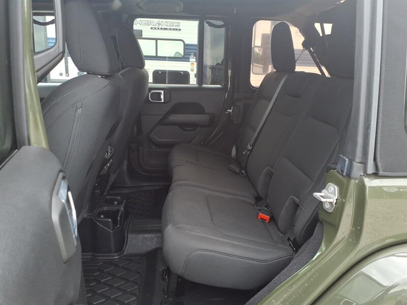 2021 Jeep Wrangler Sahara - Photo 10 - Carmichaels, PA 15320