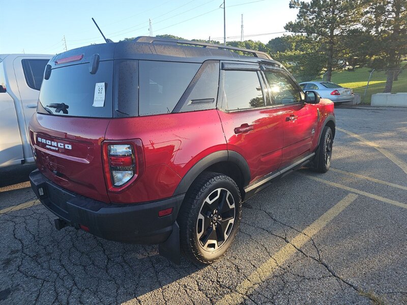 2021 Ford Bronco Sport Outer Banks - Photo 4 - Carmichaels, PA 15320